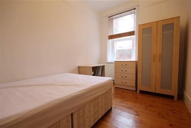 2 bed flat, Oakland Road, Jesmond, Newcastle, NE23DR - Image 4